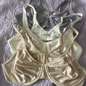 Bra by Wacoal style # 855192 unlined